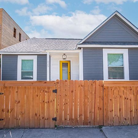 Charming 4Br2Ba Only 5 Mins Downtown Riverwalk San Antonio Exterior photo